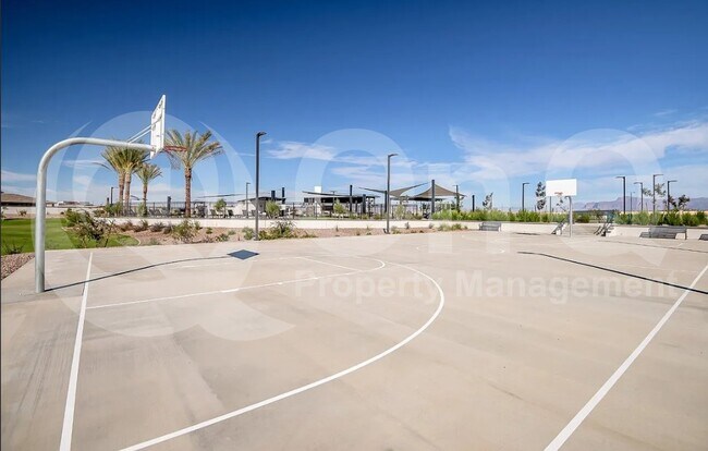 Building Photo - 1235 W Sparrow Dr