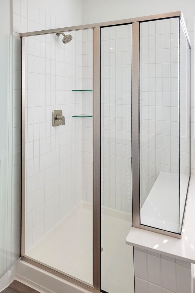 Building Photo - 25737 Damask Dr