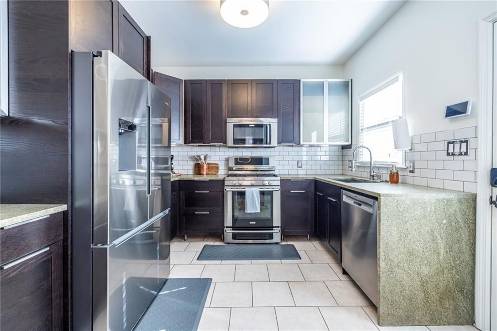 Building Photo - 69 Randolph St NE