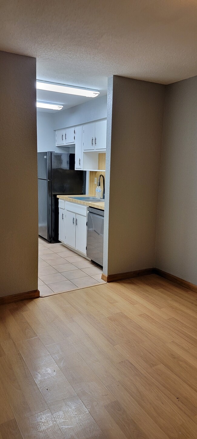 Dining Room into Kitchen - 14515 Wunderlich Dr