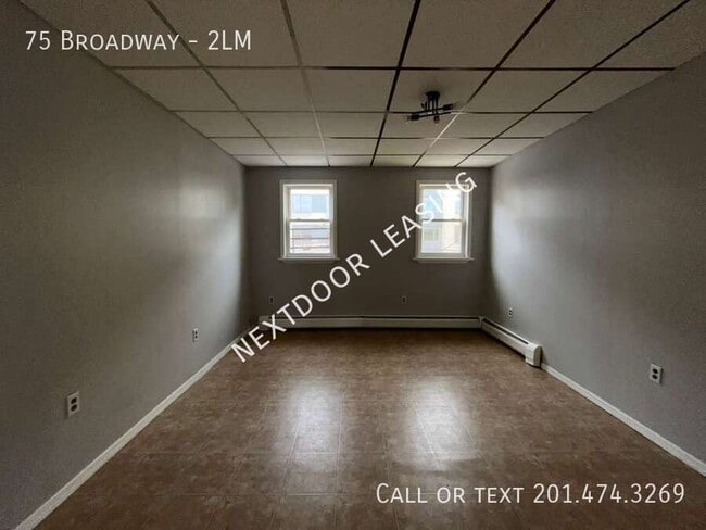 Building Photo - 75 Broadway-2LM