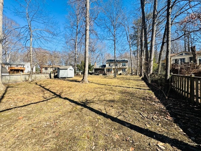 Building Photo - COMING SOON - AQUIA HARBOUR - PET FRIENDLY (UPON APPROVAL) - CONVERTED GARAGE