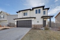 Building Photo - 9515 Bryce Canyon Dr