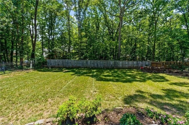 Building Photo - Beautiful Updated Home for Rent in New Irv...