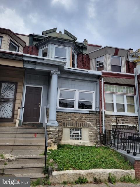 Building Photo - 4945 N 16th St