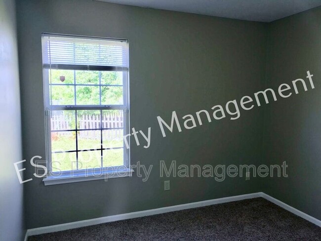 Building Photo - 6728 Garway Ln