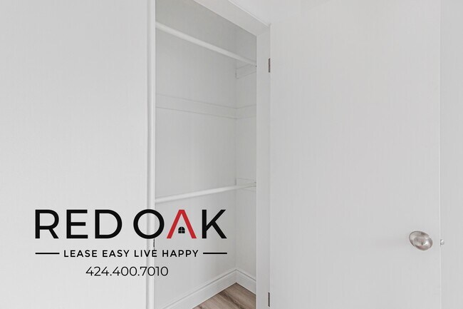 Building Photo - 609 W Foothill Blvd