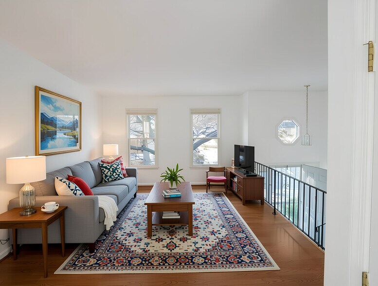 Building Photo - 8729 36th Ave