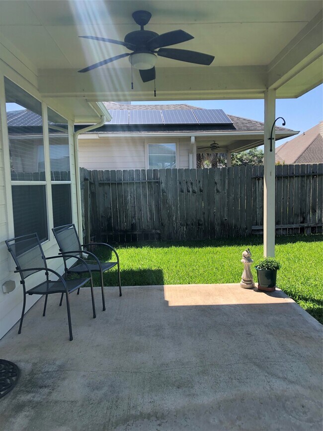 Building Photo - 16826 Shoal Park Dr