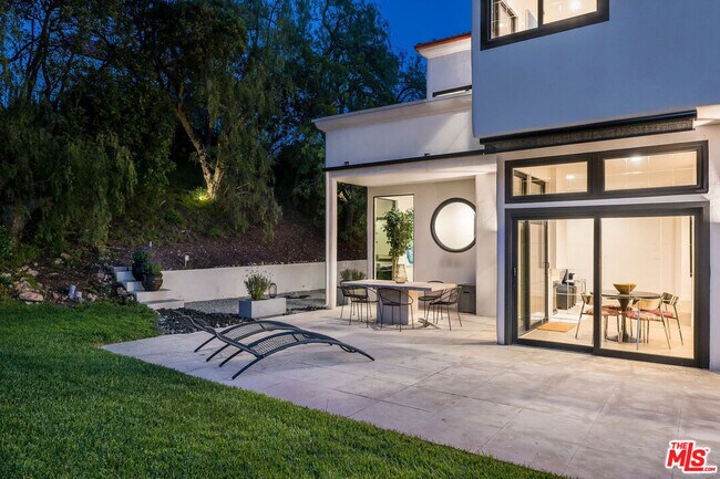 Building Photo - 23458 W Moon Shadows Dr