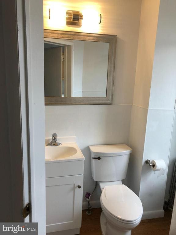 Building Photo - 613 S 8th St