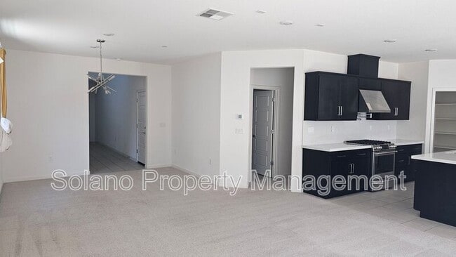 Building Photo - 1317 Essence Ln