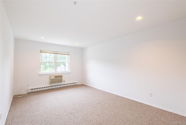 Building Photo - 101 Sylvan Ave