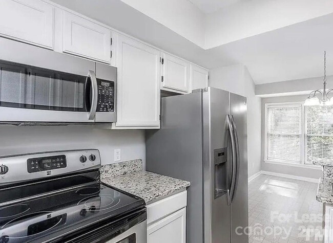 Building Photo - 109 Killam Ct