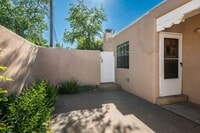 Building Photo - 516 Hillside Ave