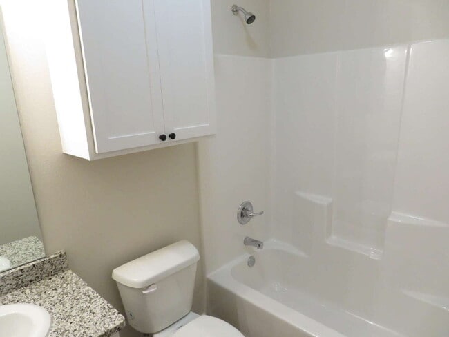 Building Photo - Beautiful Home Located Near Texas Tech University!