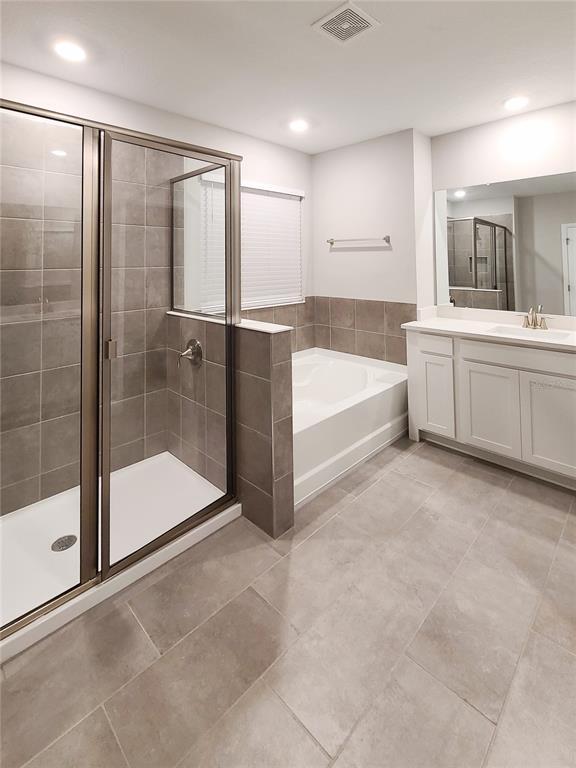 Building Photo - 2518 Warren Acrs Blvd