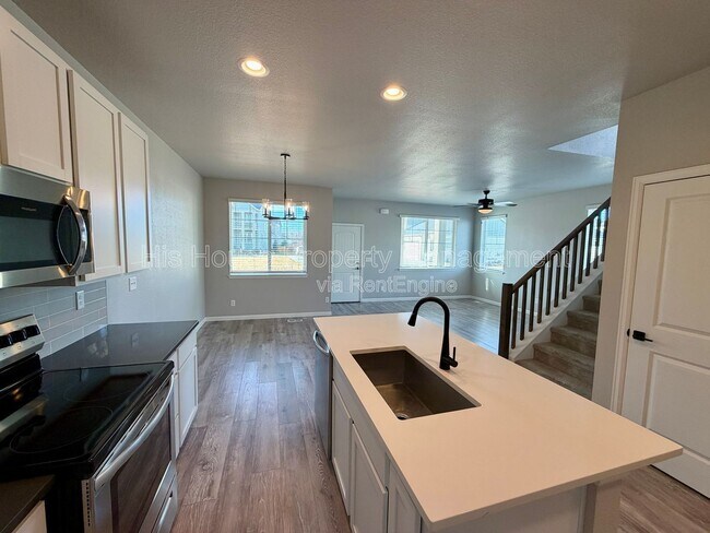 Building Photo - 2640 Brookstone Dr