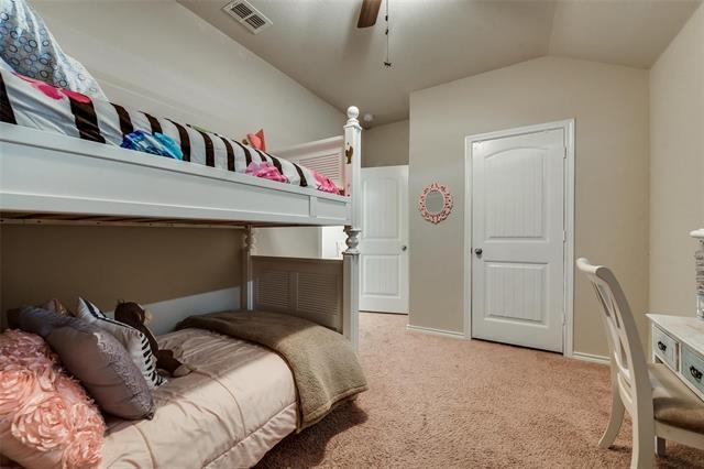 Building Photo - 649 Clearbrook St