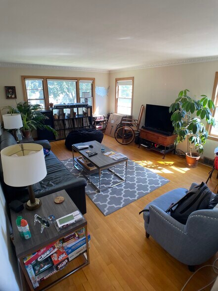 Living Room - 3239 N 91st St