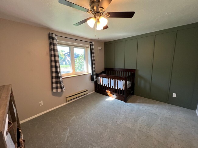 Building Photo - Beautiful 4 bed 3 bath home!