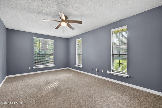 Building Photo - 6819 Mc Mullin St