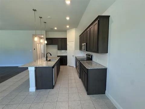 Building Photo - 1433 Eagle Nest Dr