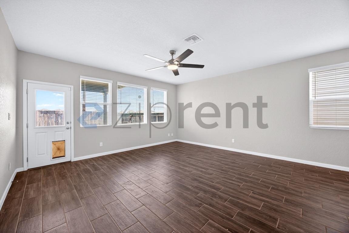 Building Photo - 14627 Sweet Clover