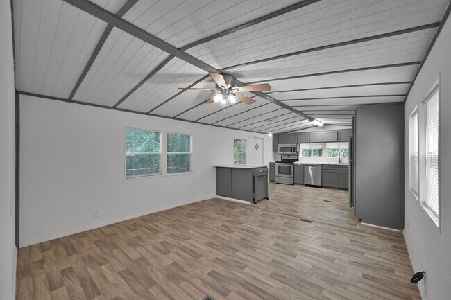 Building Photo - 6432 Longmire Rd