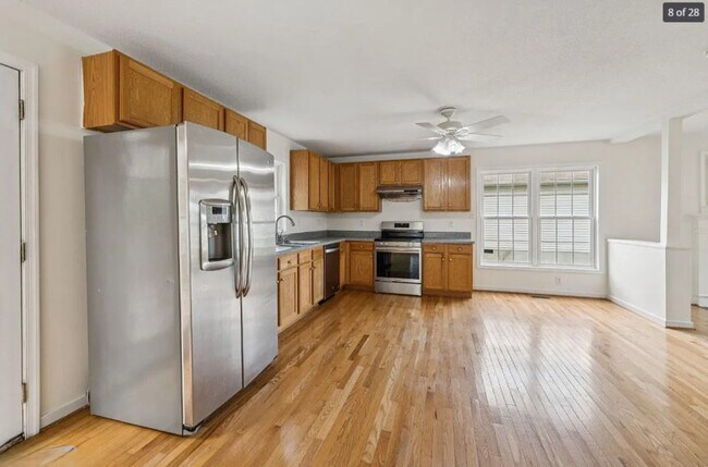 Building Photo - 5508 Impala Dr