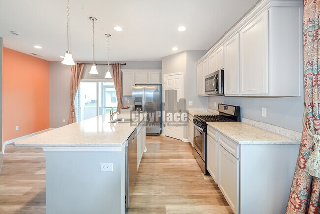 Building Photo - 6279 Wonder Ln
