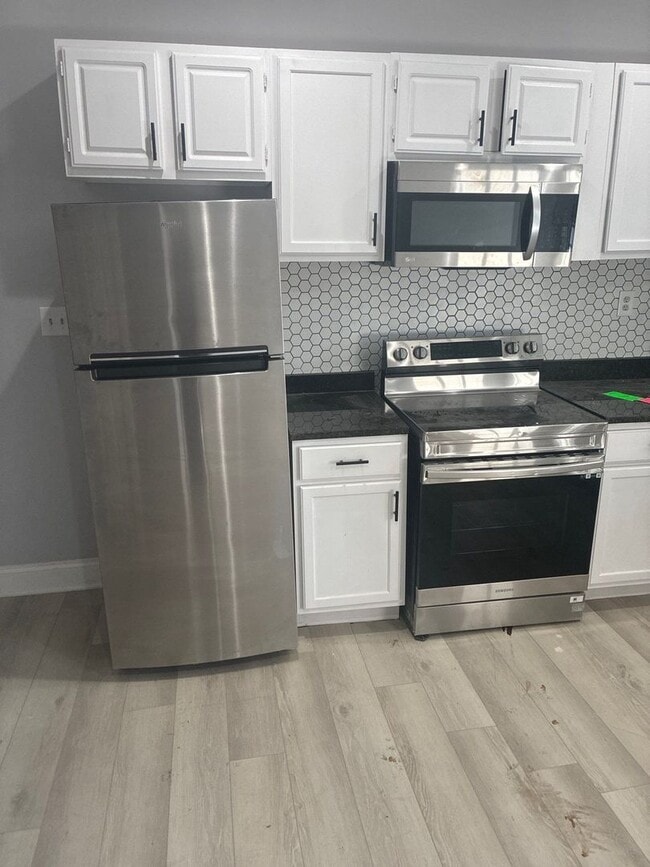 Building Photo - 3317 Paton Ave