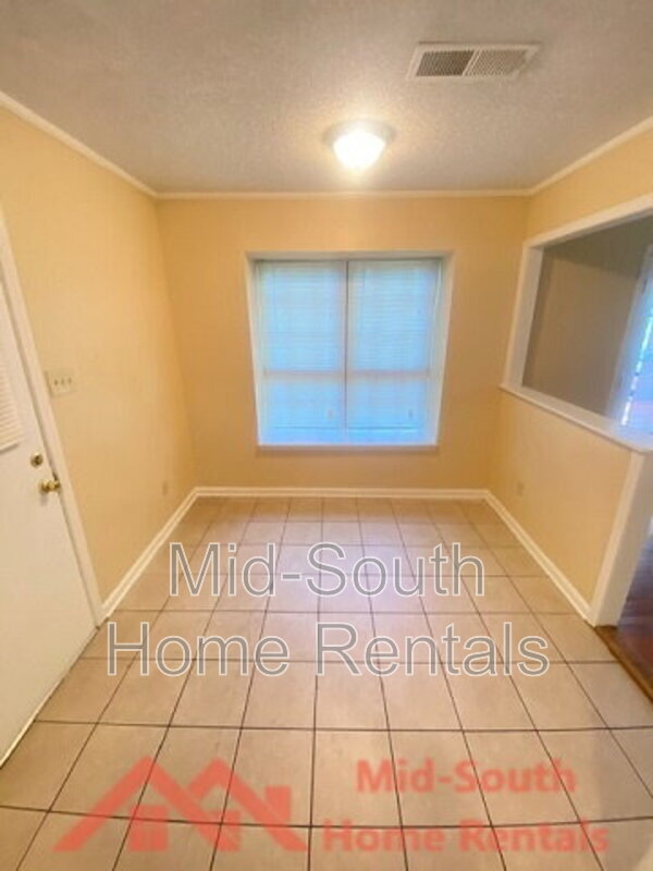 Building Photo - 4457 Walden Glen Cv