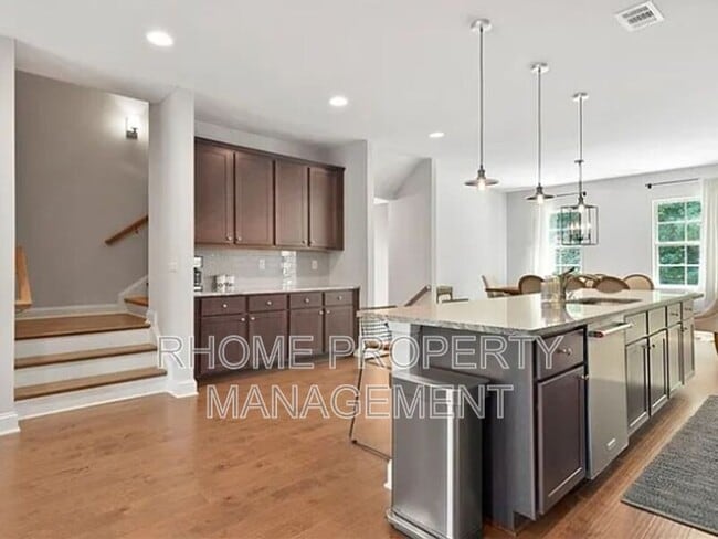 Building Photo - 299 Benson Manor Cir