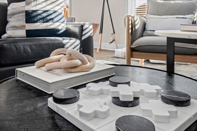 Building Photo - 6508 Stone Lake Dr