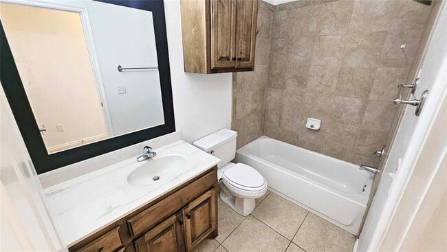 Building Photo - 643 Sisken Ct