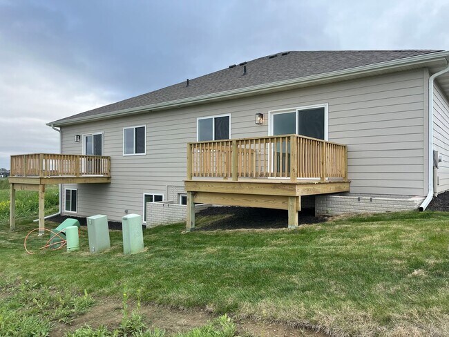 Building Photo - Brand-New Ranch in Papillion | 4BR + Finished Basement + Deck + All-Inclusive Amenities