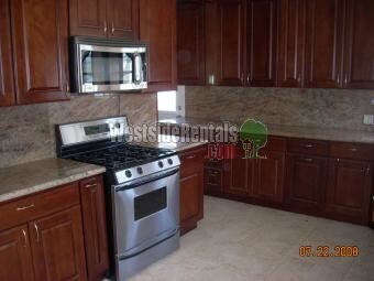 Primary Photo - 17809 Glenburn Ave
