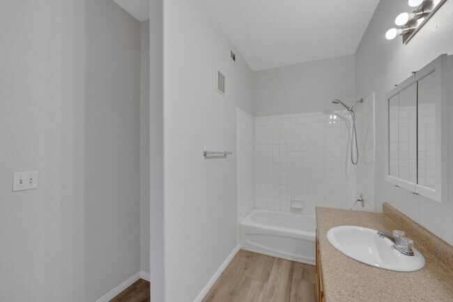Building Photo - Repainted, Remodeled, Refreshed! 2 Bed 2 Bath - Rancho & Lake Mead Area Condo, Gated