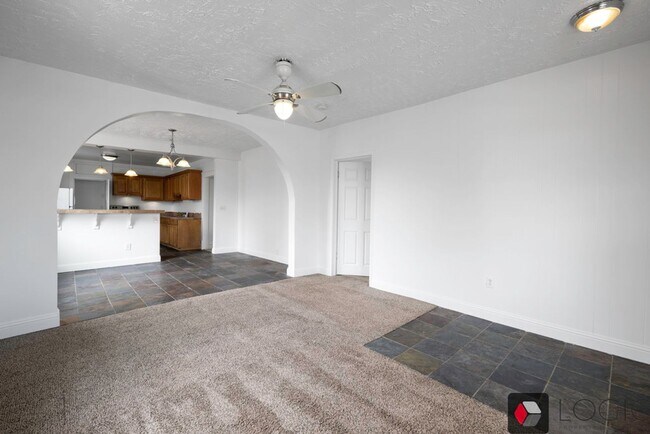 Building Photo - 764 Garfield Ave