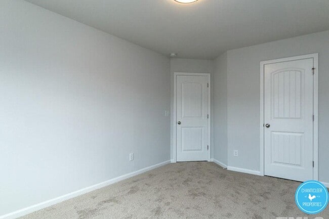 Building Photo - 3322 Tracer Dr