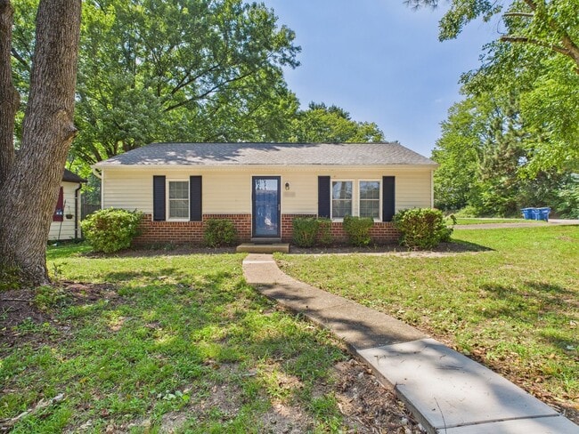 Building Photo - 7115 Senn Way