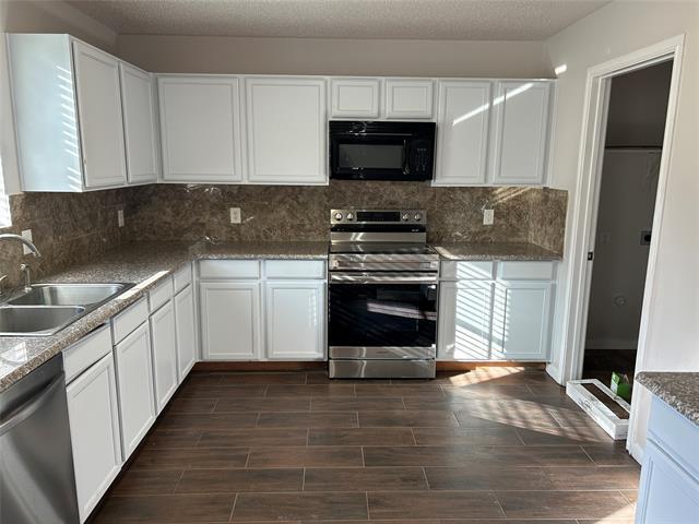 Building Photo - 3904 Kathryn Way