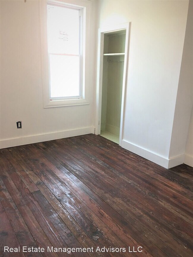 Building Photo - 4 br, 2 bath House - 1708 N. 23rd St.
