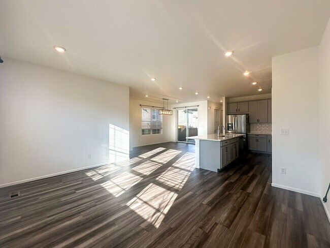 Building Photo - 17430 Pacific Peak Cir