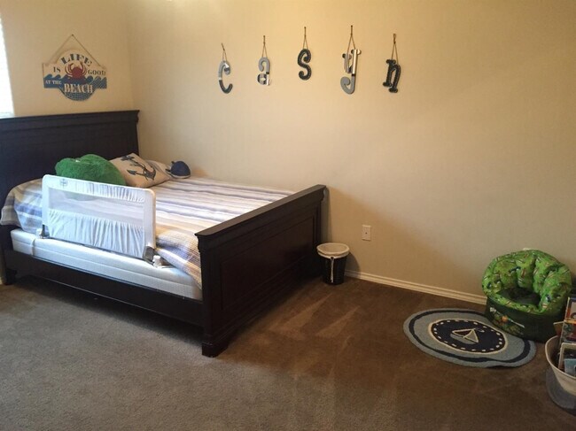 Building Photo - 6550 85th St