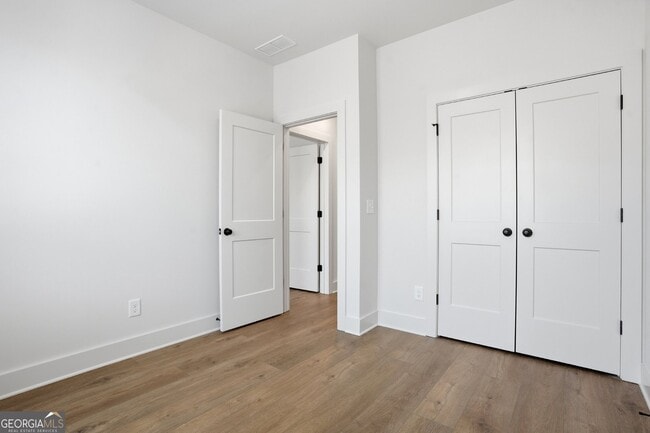 Building Photo - 2597 Mackintosh Ct