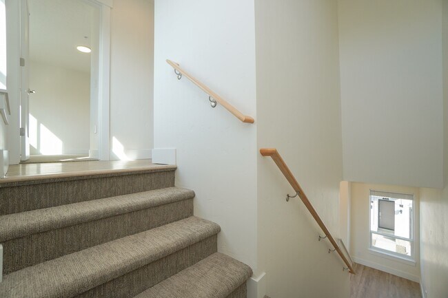 Building Photo - 4625 N Iota Ln