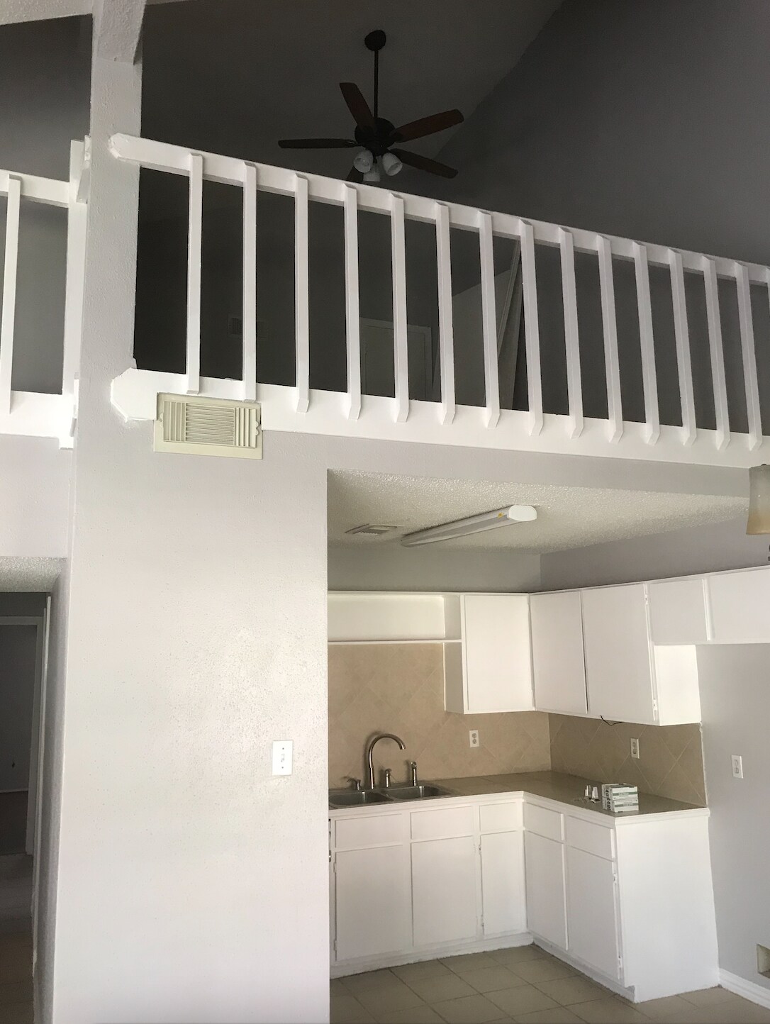 Building Photo - 17019 Mercado Dr