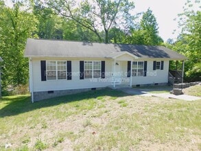 Building Photo - 909 Beaumont Ave